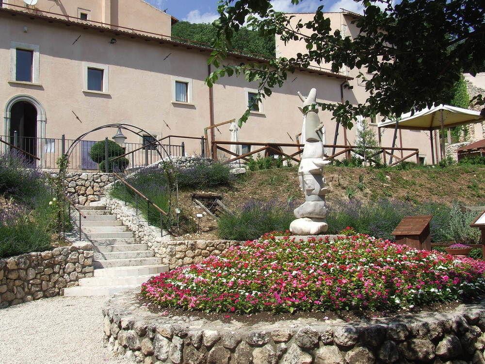 Convento Di San Colombo Hotel Santo Stefano Di Sessanio Eksteriør billede